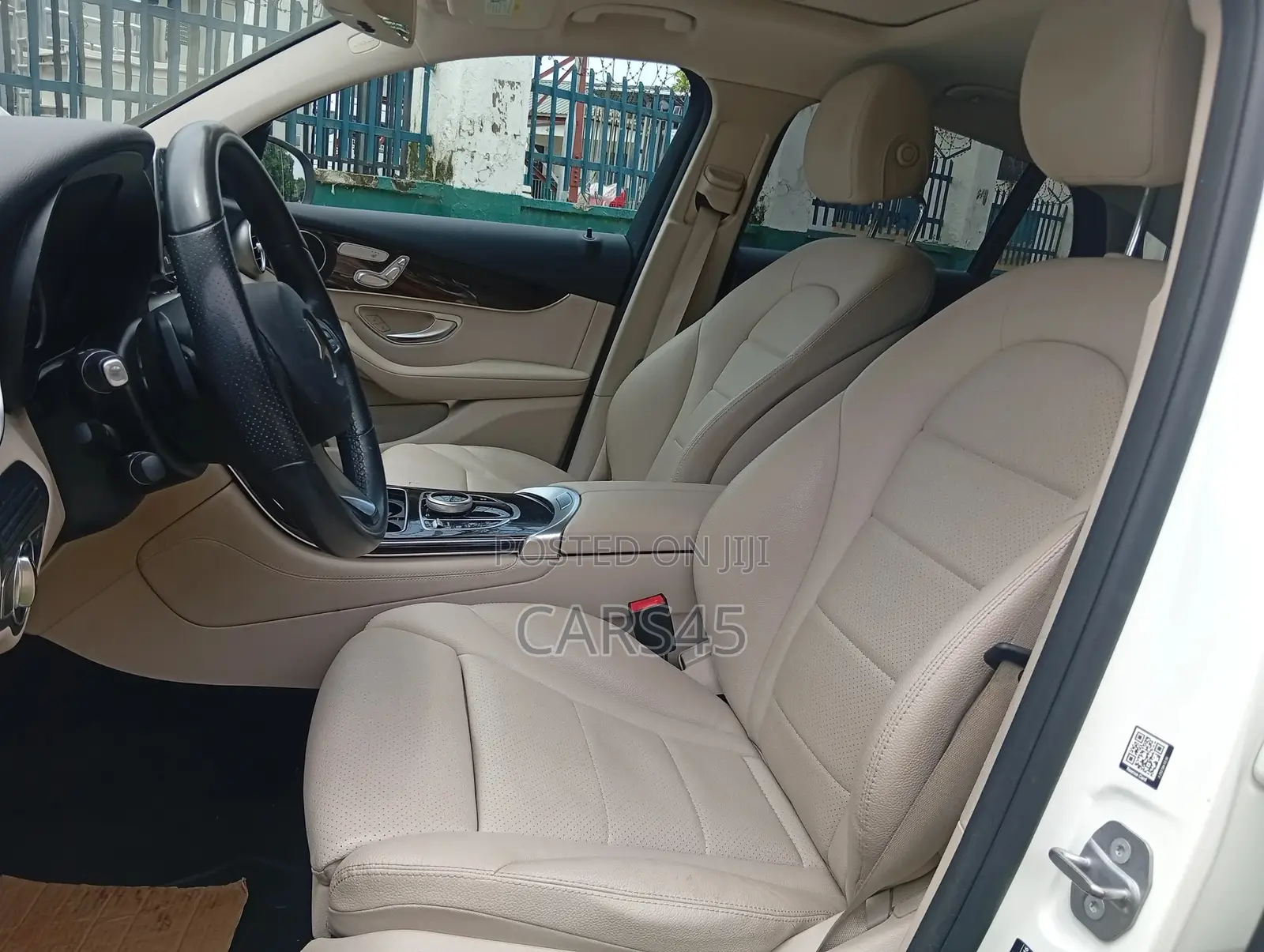 Mercedes-Benz GLC-Class 2017 White