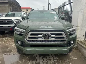 Toyota Tacoma 2021 Green