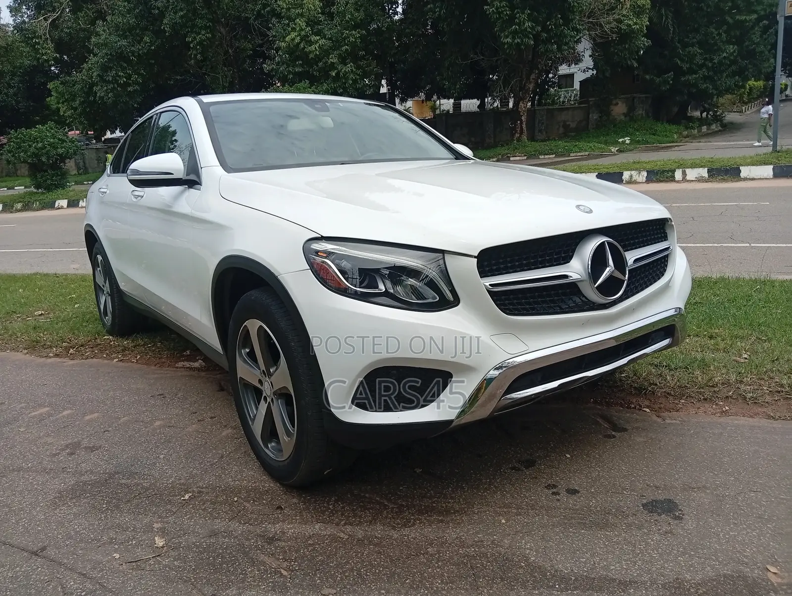 Mercedes-Benz GLC-Class 2017 White