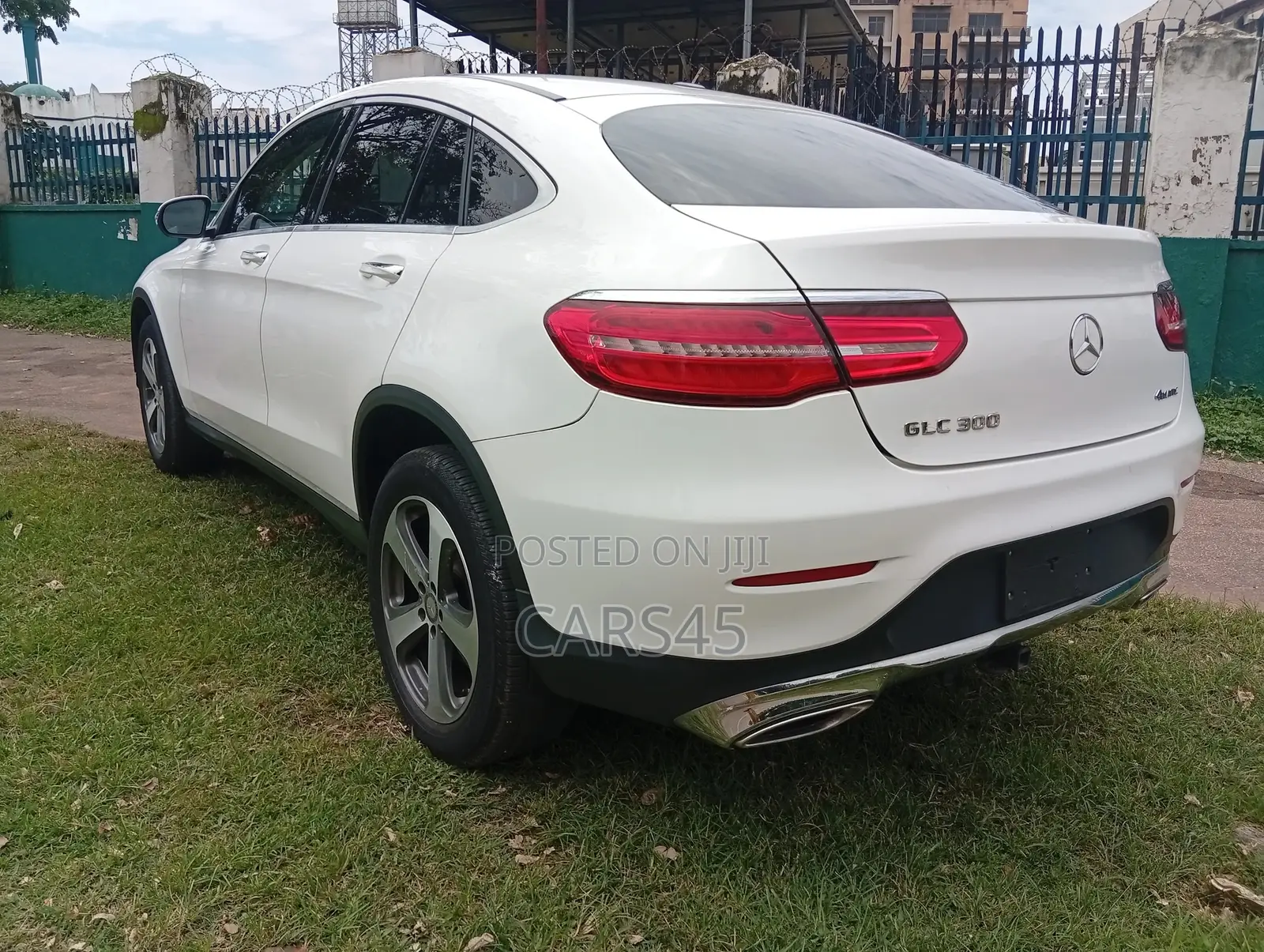 Mercedes-Benz GLC-Class 2017 White