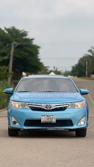 Toyota Camry 2014 Blue