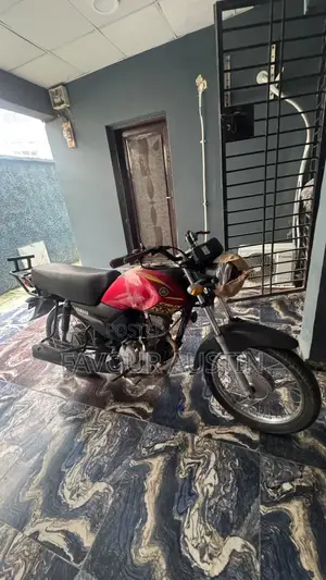 Yamaha 2021 Red