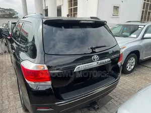Toyota Highlander 2013 Black