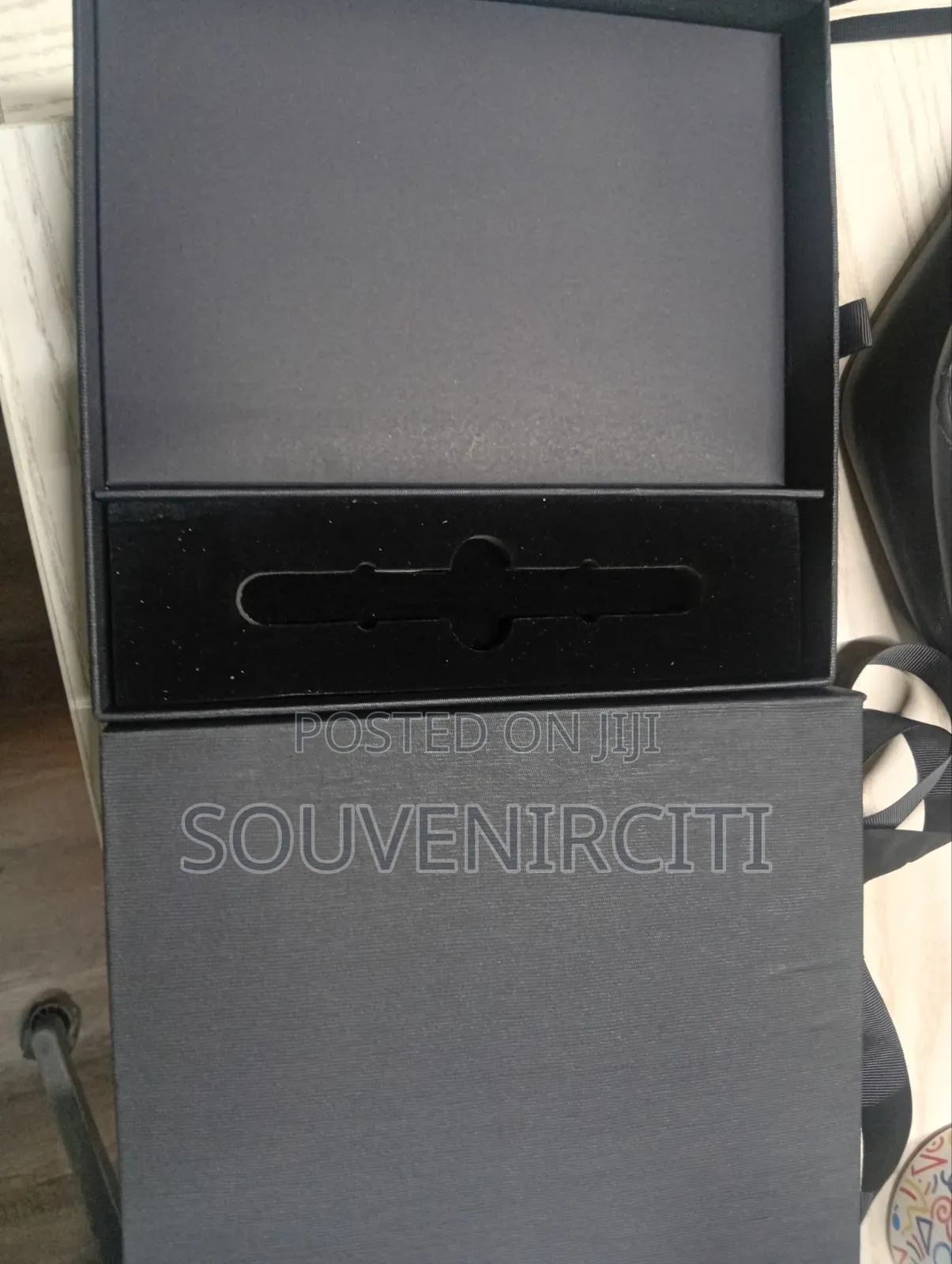 Executive Notepad and Pen Box