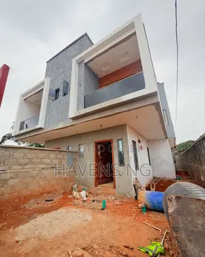 3bdrm Duplex in Fagge for sale