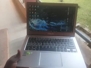Laptop Asus ZenBook UX303UB 8GB Intel Core 5 SSD 128GB