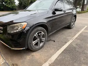 Mercedes-Benz GLC-Class 2016 Black