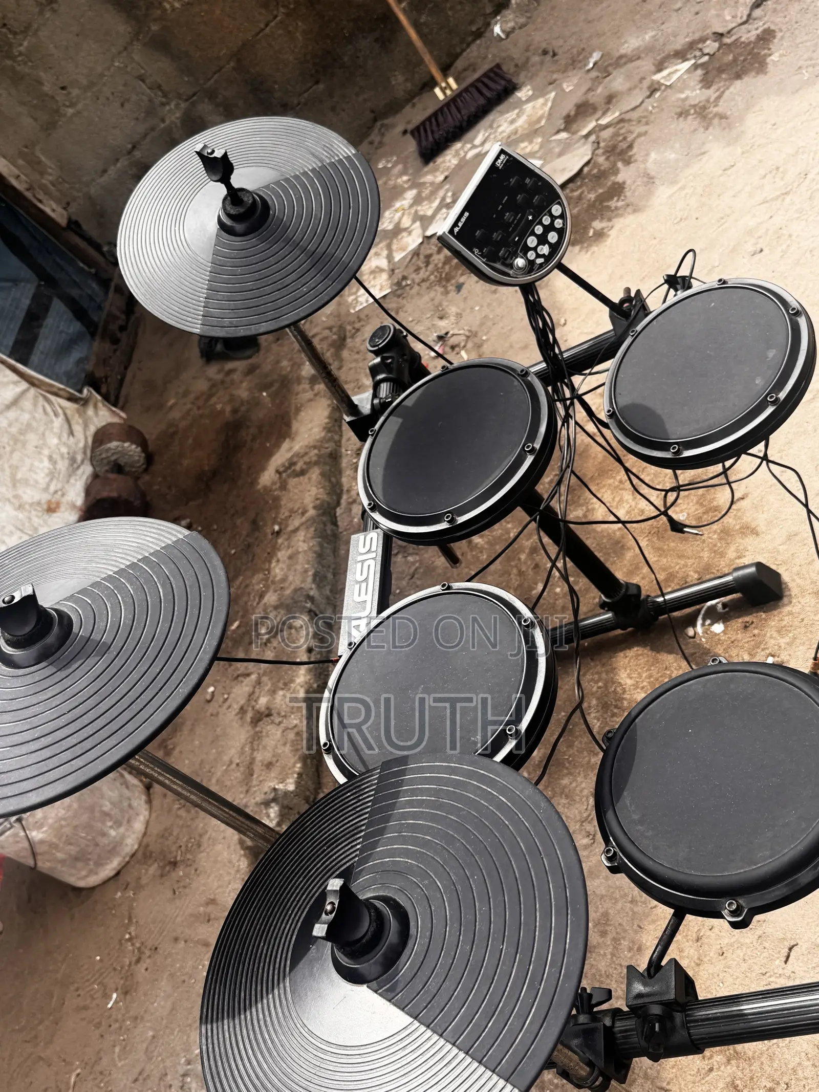 Alesis Electronic Drum Kit — Complete Set