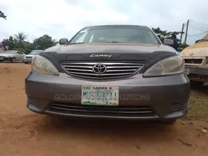 Toyota Camry 2004