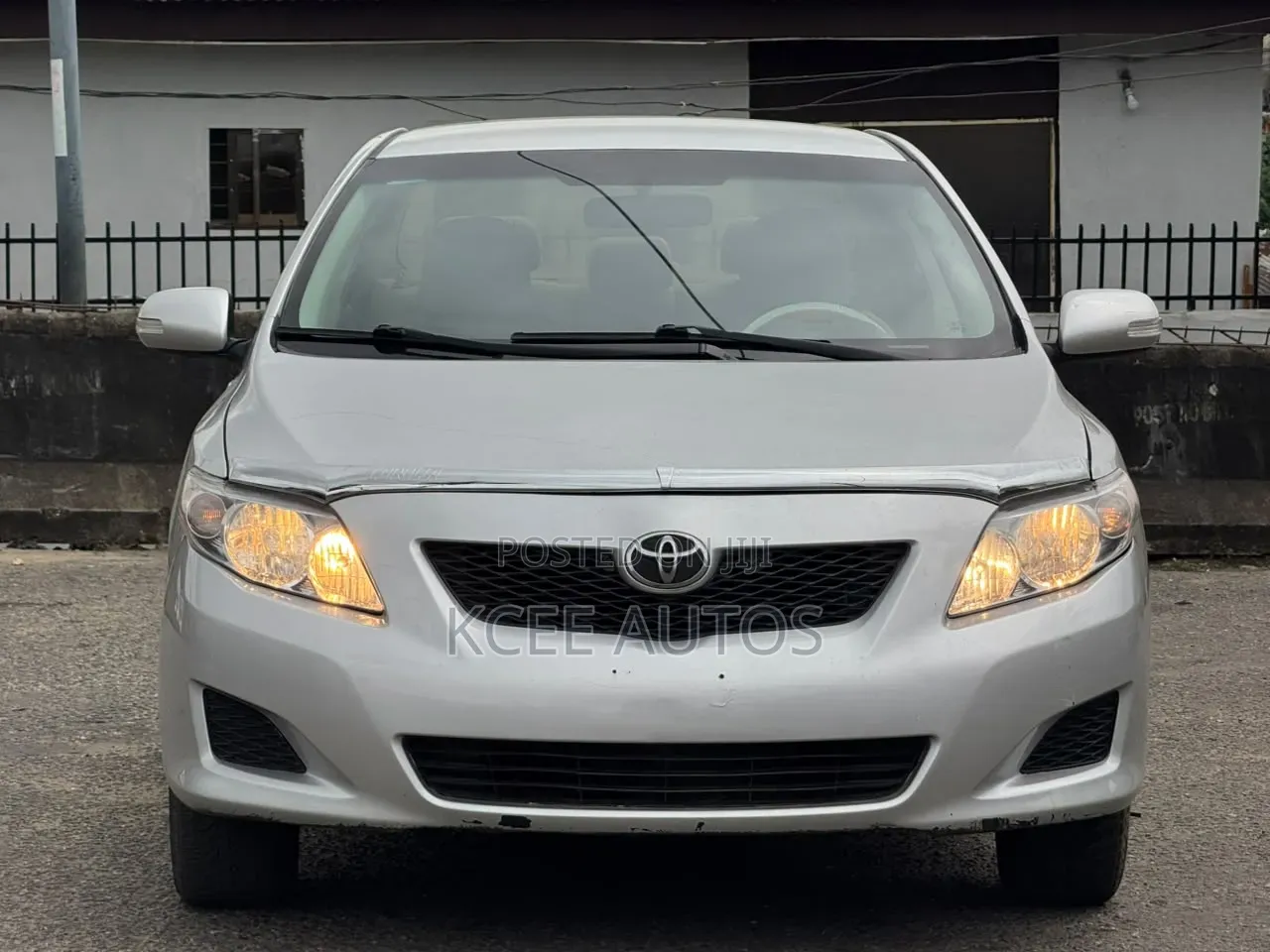 Toyota Corolla 2009 Silver