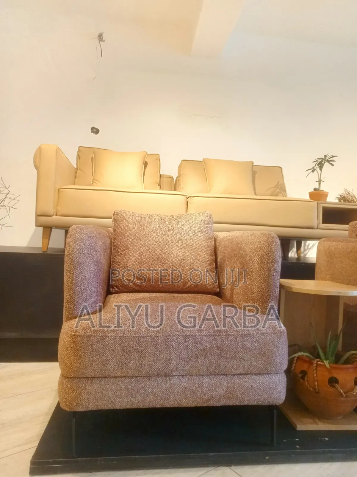 Round Armchair