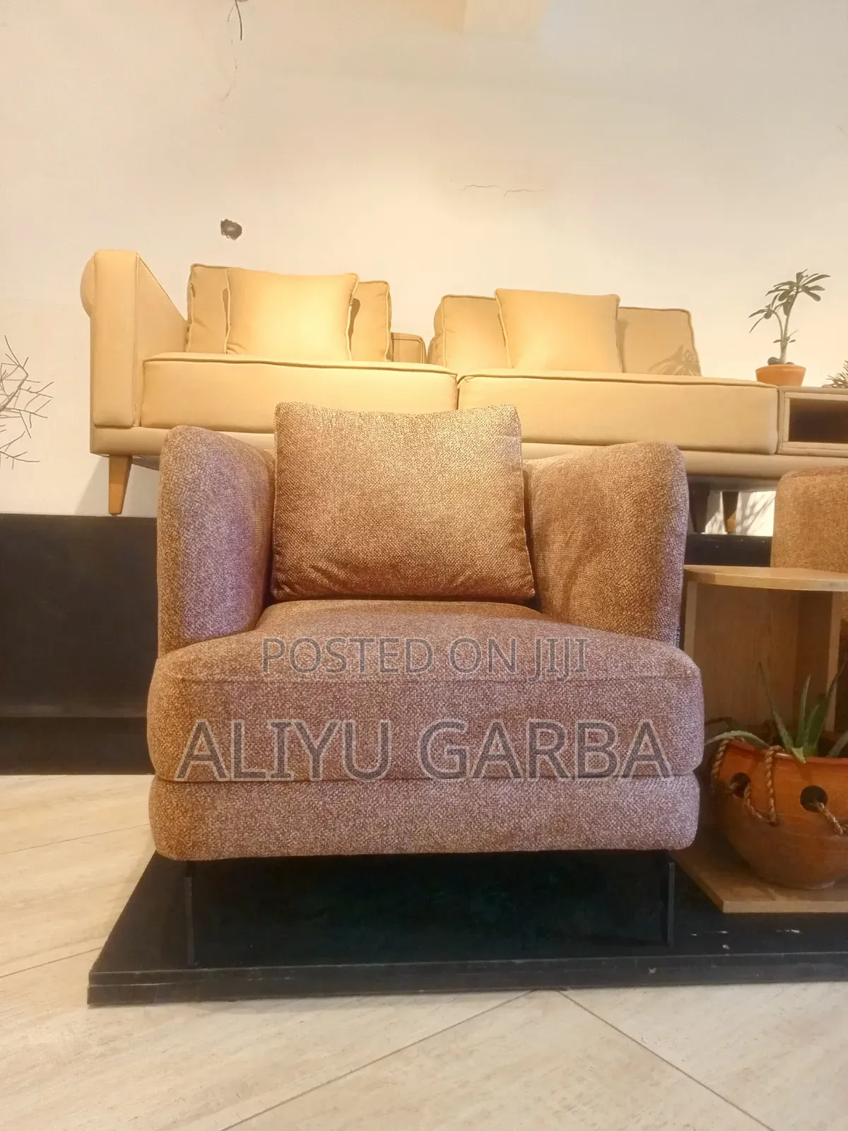 Round Armchair