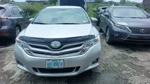 Toyota Venza XLE 2012 Silver