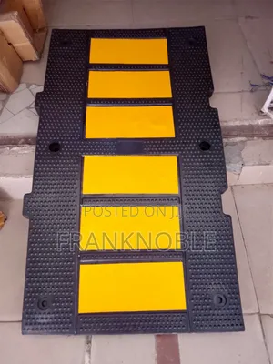 Rubber Speed Bump 90cm