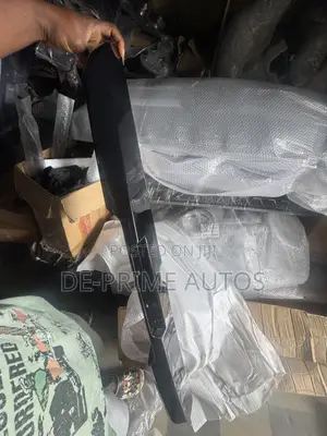 Prado Booth Spoiler