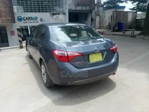 Toyota Corolla 2016 Gray