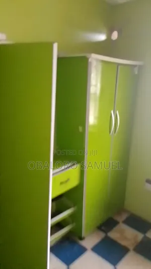 3bdrm Apartment in Owode Housing Estate, Ido for rent