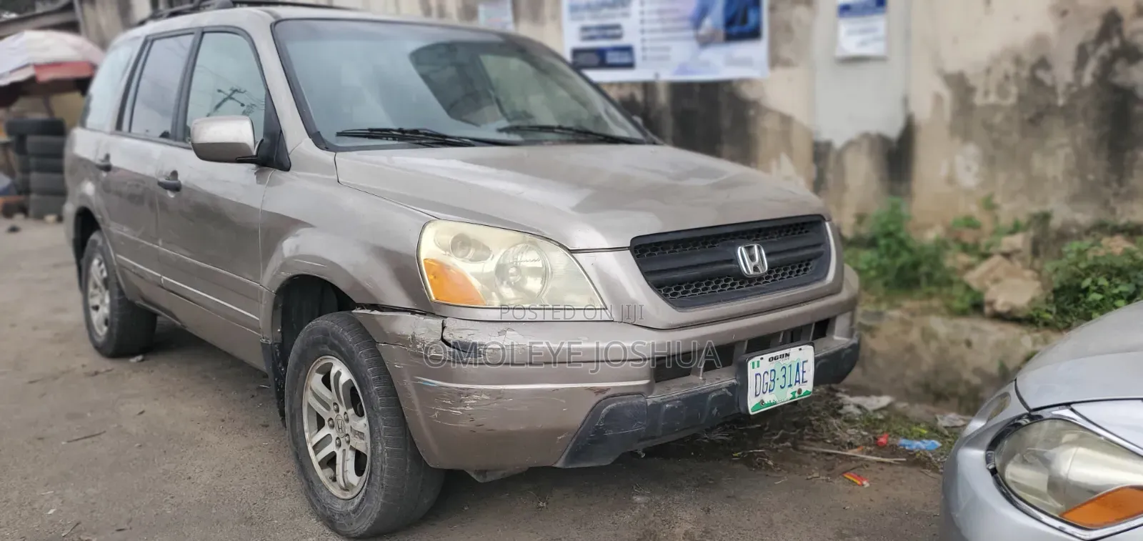 Honda Pilot 2004 Gold
