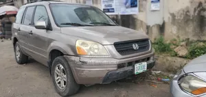 Honda Pilot 2004 Gold