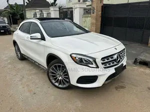 Mercedes-Benz GLA 250 2019 White