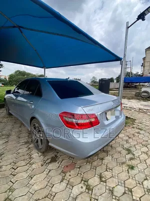 Mercedes-Benz E350 2012 Blue