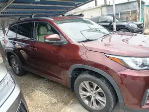 Toyota Highlander 2015 Burgandy