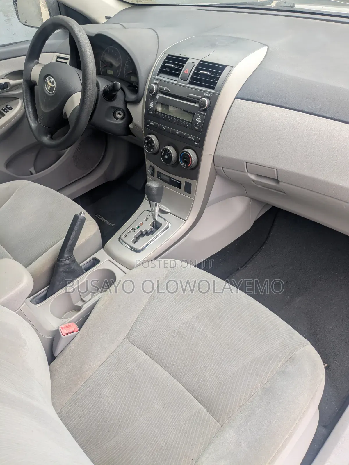 Toyota Corolla 2011 Silver