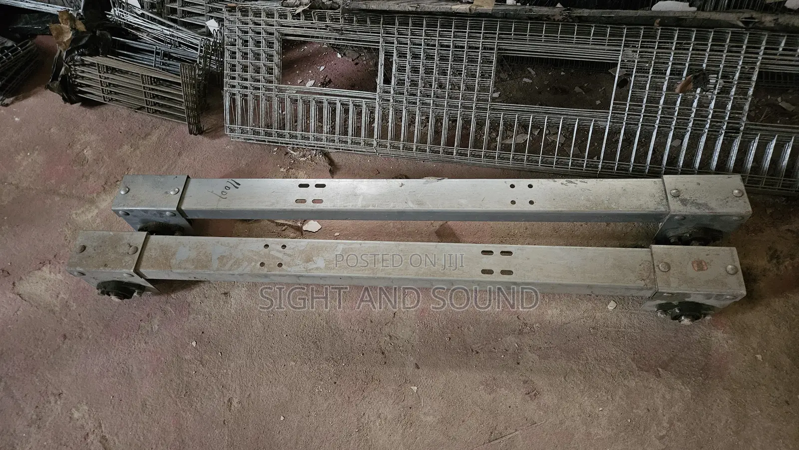 A3120 Layer Cage System