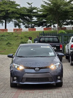 Toyota Corolla 2016 Gray