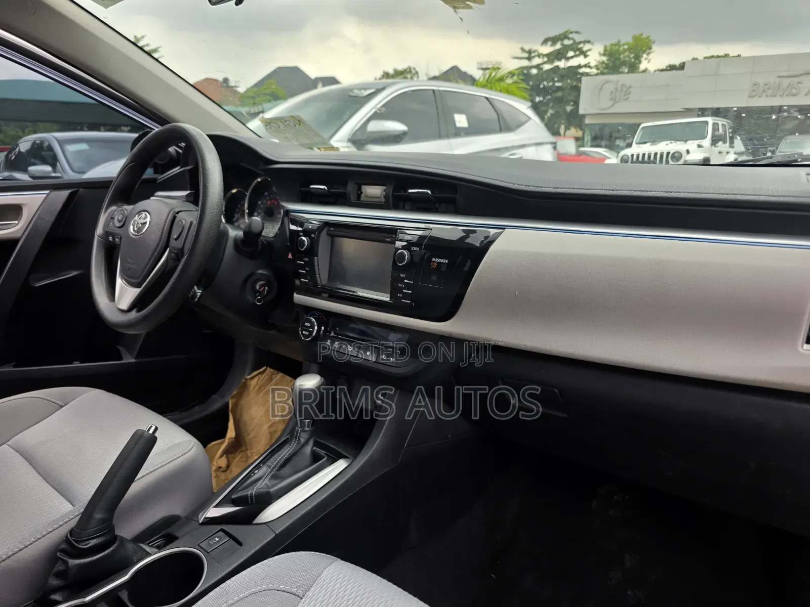 Toyota Corolla 2016 Gray