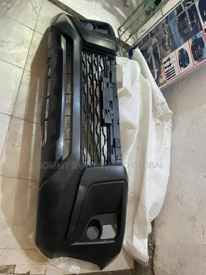 Complate Bumper Mitsubishi L200 2019 Available
