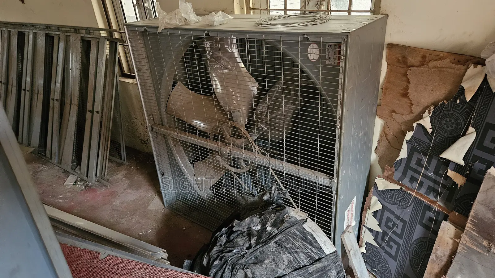 A3120 Layer Cage System