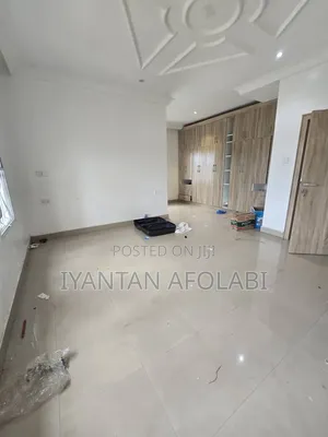 5bdrm Duplex in Supreme Estate, Gaduwa for rent