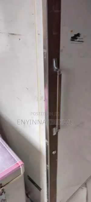 Heavy-Duty Ice Block Freezer