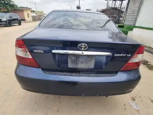 Toyota Camry LE 4dr Sedan (2.4L 4cyl 4A) 2004 Blue