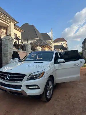 Mercedes-Benz M Class ML 350 BlueTEC 4Matic 2012 White