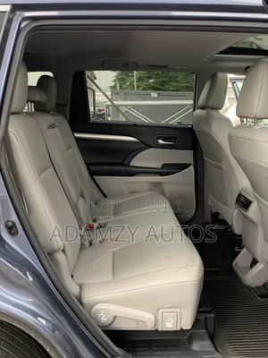 Toyota Highlander 2017 Blue