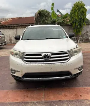 Toyota Highlander 2013 White