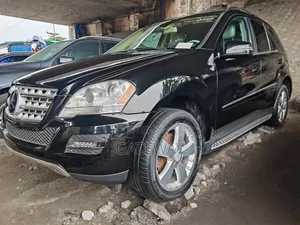 Mercedes-Benz M Class 2011 Black