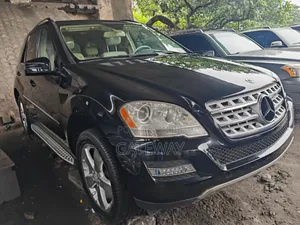 Mercedes-Benz M Class 2011 Black