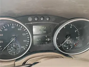 Mercedes-Benz M Class 2011 Black