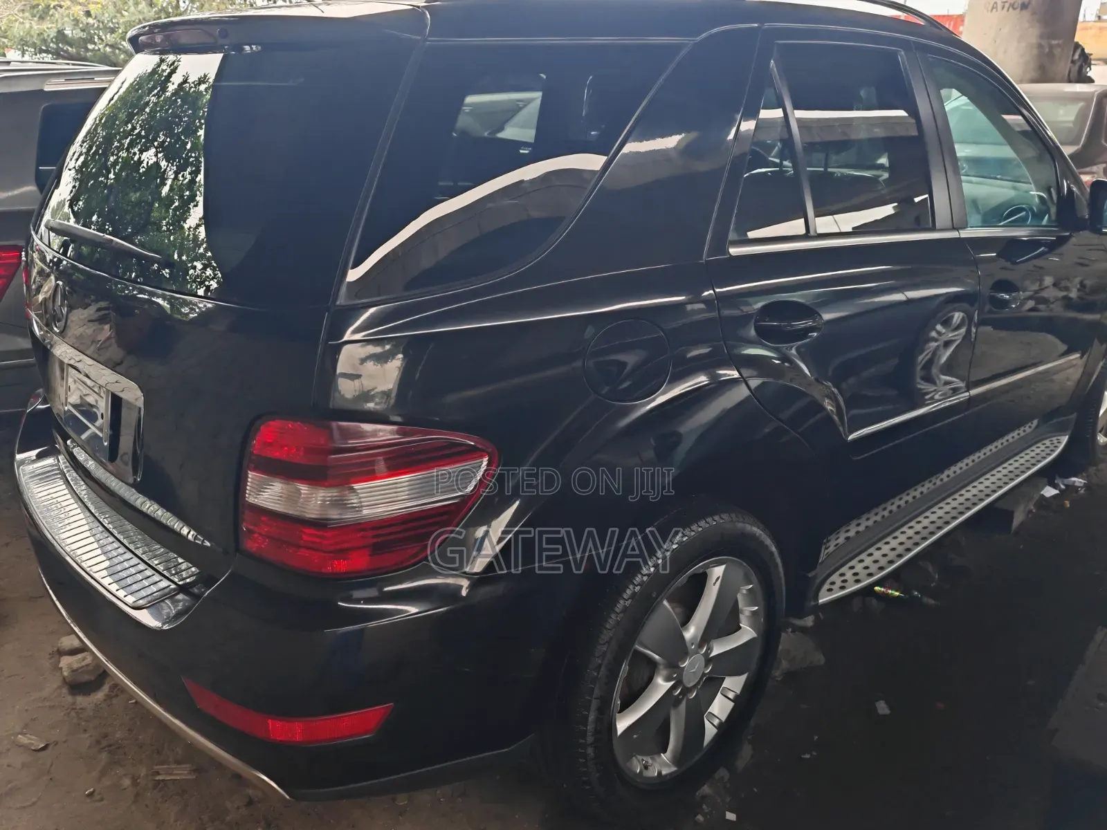 Mercedes-Benz M Class 2011 Black