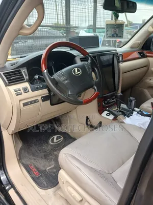 Lexus LX 570 2011 Black
