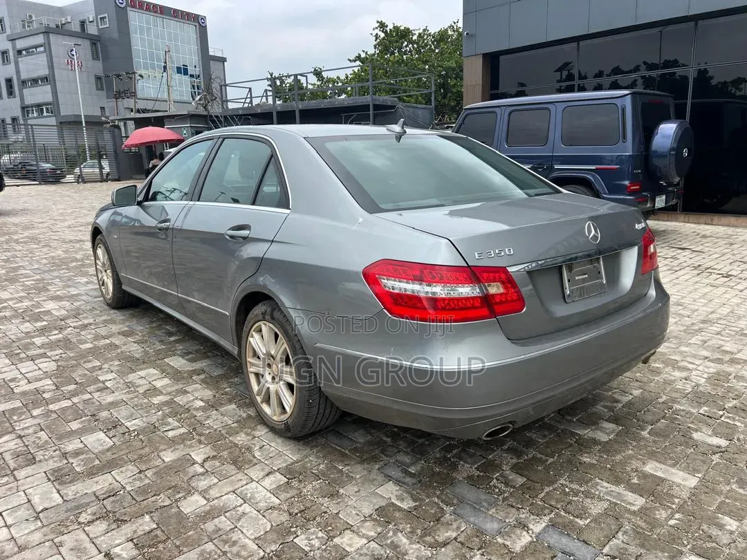Mercedes-Benz E350 2012 Gray