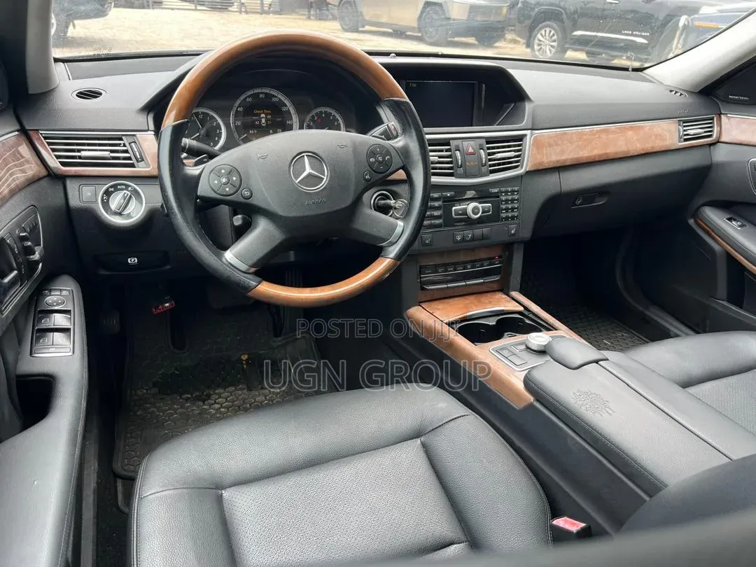 Mercedes-Benz E350 2012 Gray