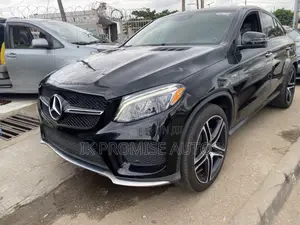Mercedes-Benz GLE-Class 2017 Black