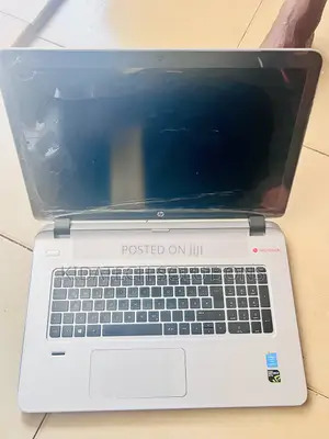Laptop Lenovo V330 8GB Intel Core i5 SSD 256GB