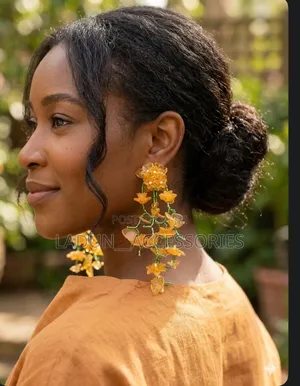Lovely Statement Earring
