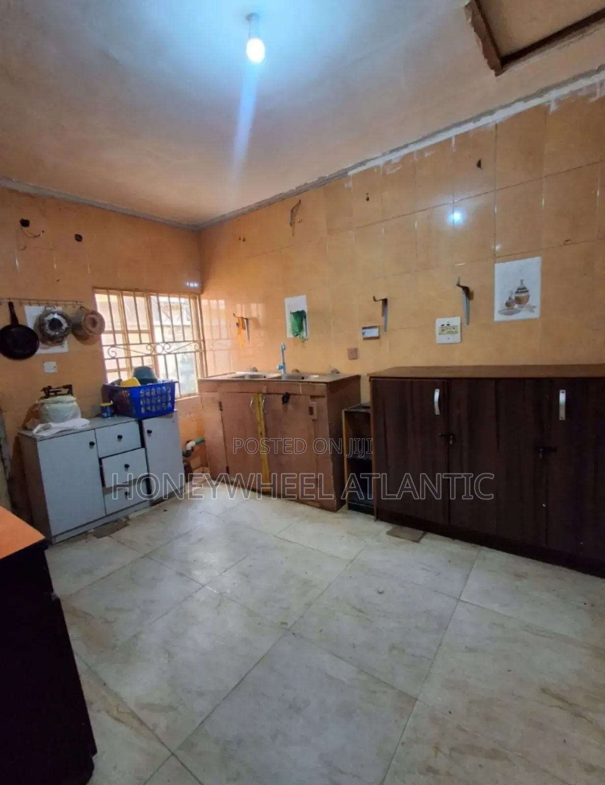 Mini Flat in Mega, Ajah for rent