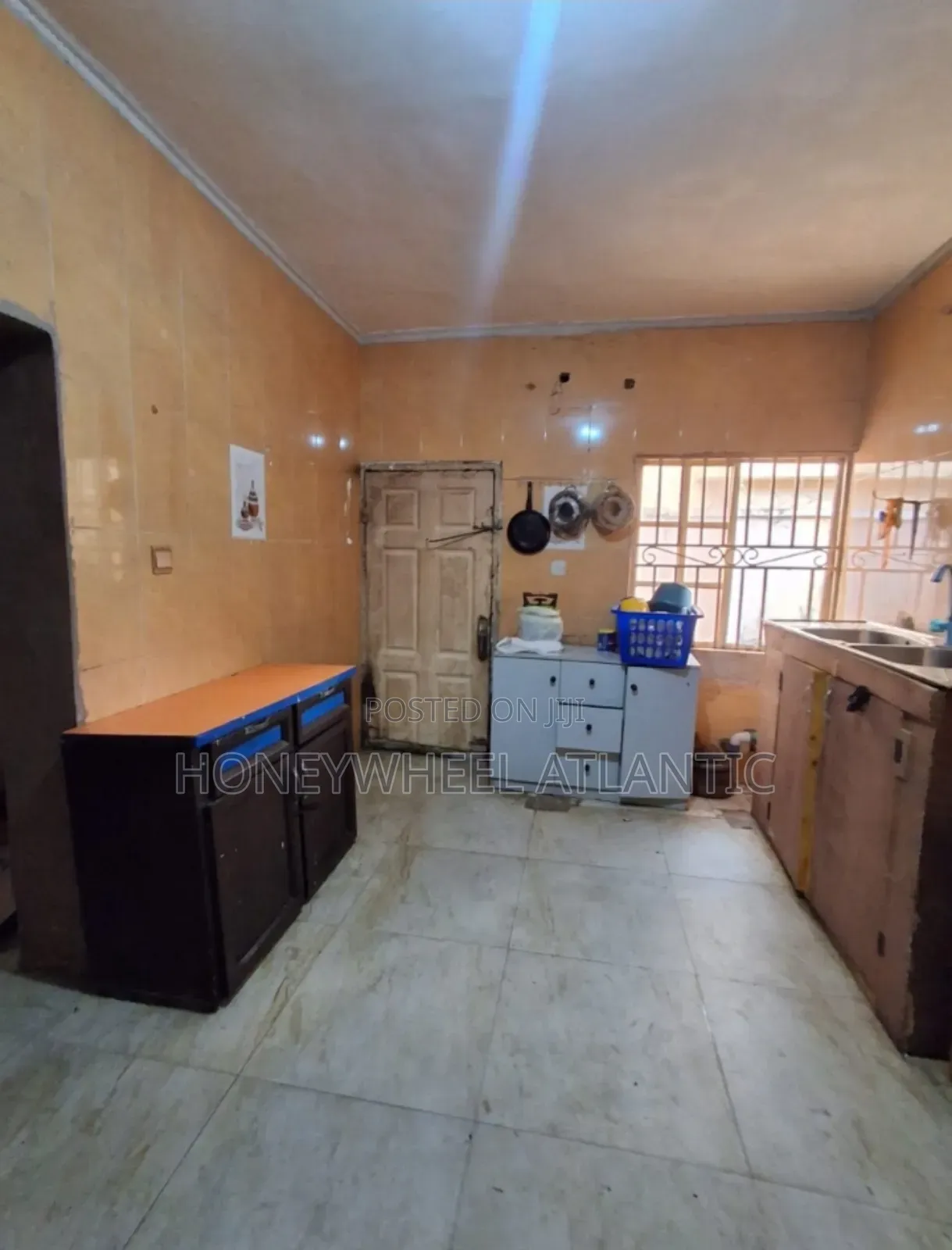 Mini Flat in Mega, Ajah for rent